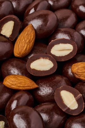 CHOCODIP ALMONDS 250gms (Badam chcodip)